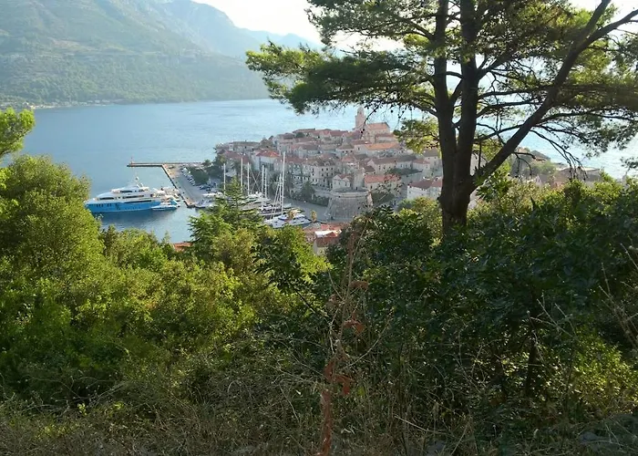 New Considerable Investment On Comfort New Request Three Transport Every Day With Our Car For Free Korčula