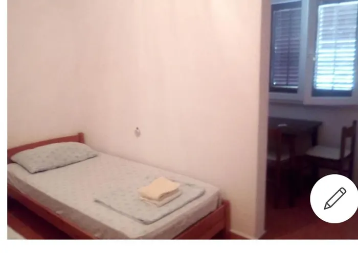 New Considerable Investment On Comfort New Request Three Transport Every Day With Our Car For Free 3* Korčula
